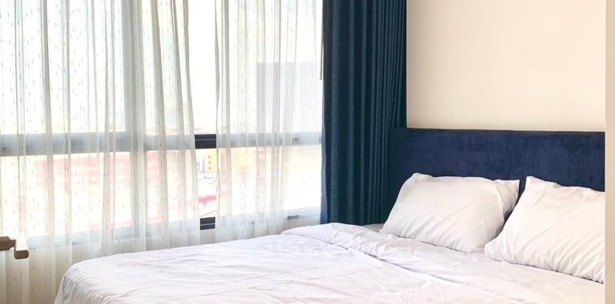 Studio in the Condo in Bangkok Noi, Thailand  № 173831