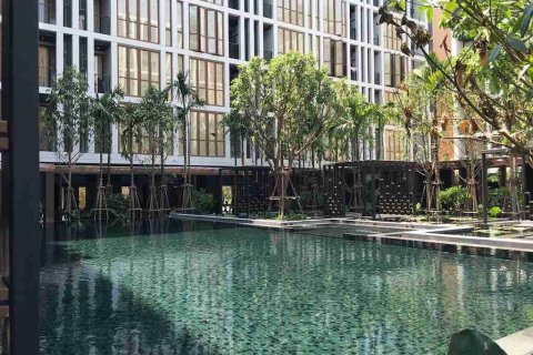 Condo in Bangkok, Thailand, 2 bedrooms № 183137 - photo 2