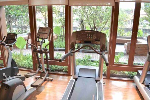 Condo in Bangkok, Thailand, 2 bedrooms № 183136 - photo 4