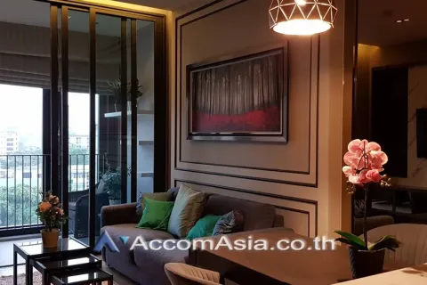 Condominio de 1 dormitorio en Khlong Toei, Bangkok, Tailandia № 217626