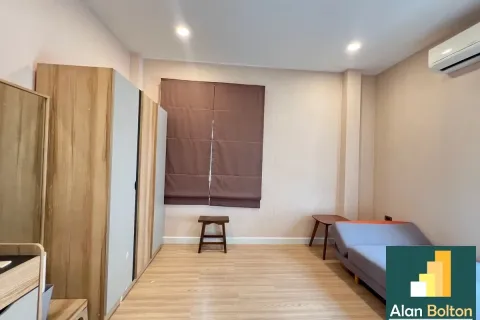 Casa de 3 dormitorios en Pattaya, Tailandia № 210764 - foto 9