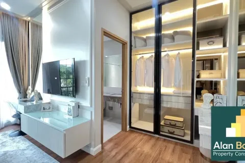 Casa de 4 dormitorios en Pattaya, Tailandia № 210766 - foto 18