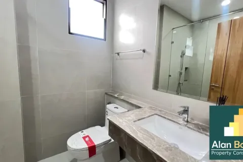 Casa de 4 dormitorios en Pattaya, Tailandia № 210766 - foto 14