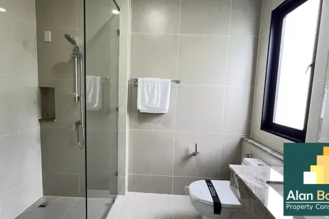 Casa de 3 dormitorios en Pattaya, Tailandia № 210768 - foto 12