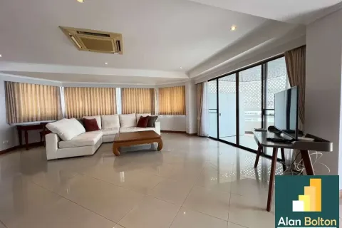 Condominio de 2 dormitorios en Jomtien Beach, Pattaya, Tailandia № 210765 - foto 14
