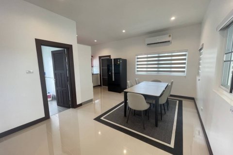 Villa in Hua Hin, Thailand 3 bedrooms № 114648 - photo 4