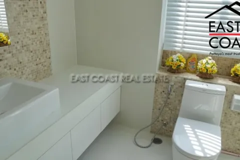 Condominio de 2 dormitorios en Pattaya, Tailandia № 212472 - foto 20