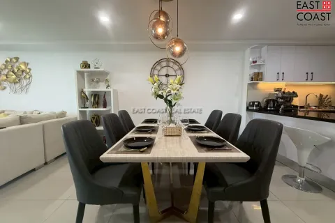Condominio de 2 dormitorios en Pattaya, Tailandia № 212476 - foto 5
