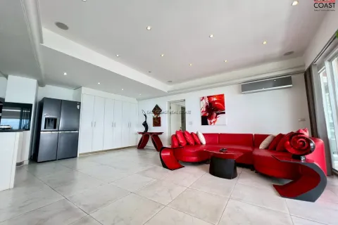 Condominio de 2 dormitorios en Jomtien Beach, Pattaya, Tailandia № 212473 - foto 3