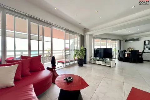 Condo on Jomtien Beach, Pattaya, Thailand, 2 bedrooms № 212473