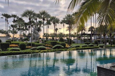 Кондоминиум с 3 спальнями в Паттайе, Таиланд № 149878 - фото 1