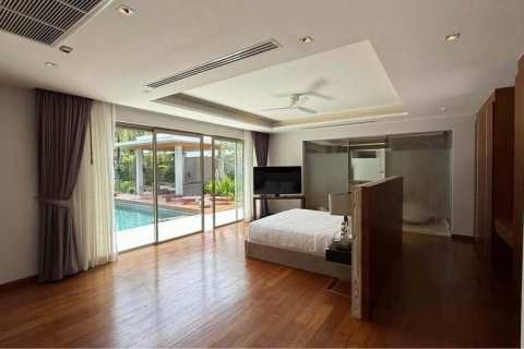 Villa in Phuket, Thailand 4 bedrooms № 149881 - photo 7