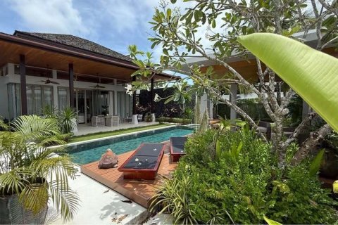 Villa in Phuket, Thailand 4 bedrooms № 149881 - photo 3