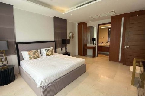 Villa in Phuket, Thailand 4 bedrooms № 149881 - photo 11