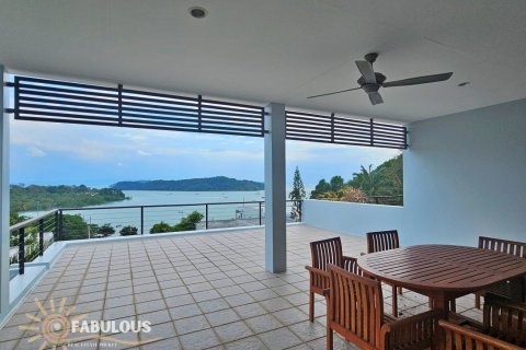 Condo in Pa Klok, Thailand, 2 bedrooms  № 179367