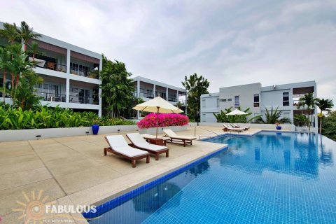 Condo in Pa Klok, Thailand, 2 bedrooms № 179367 - photo 5
