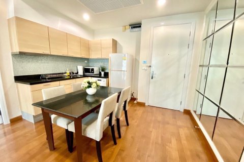 Studio in the Condo in Pathum Wan, Bangkok, Thailand  № 159471 - photo 2