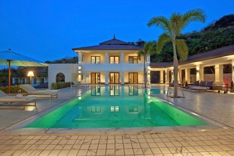 Villa in Hua Hin, Thailand 4 Schlafzimmer № 221770 - Foto 16