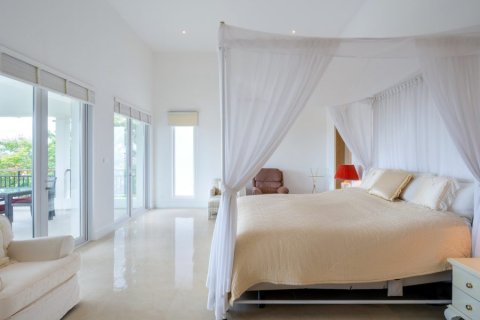 Villa in Hua Hin, Thailand 6 Schlafzimmer № 221771 - Foto 13