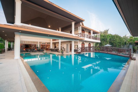 Villa in Hua Hin, Thailand 11 Schlafzimmer № 221769 - Foto 4