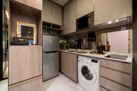 Condo à Ratchathewi, Bangkok, Thaïlande, 2 chambres  № 139213 - photo 2