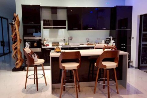 Villa in Pattaya, Thailand 4 bedrooms № 161443 - photo 7