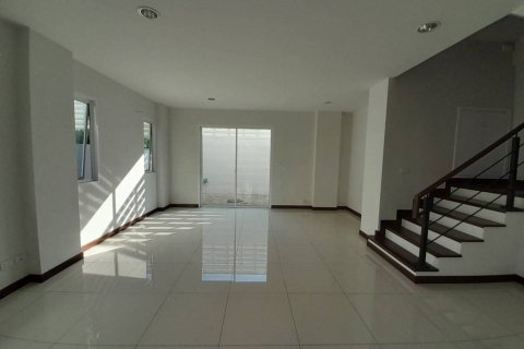 Townhouse à Bangkok, Thaïlande 3 chambres № 161444 - photo 5