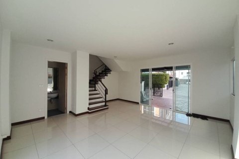 Townhouse à Bangkok, Thaïlande 3 chambres № 161444 - photo 3