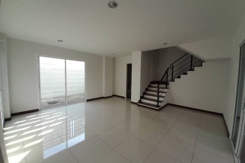 Townhouse à Bangkok, Thaïlande 3 chambres № 161444 - photo 4