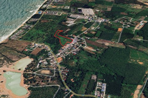 Land in Phang Nga, Thailand 17600 sq.m. № 167705 - photo 10