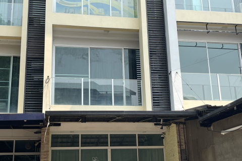 Townhouse in Chiang Mai, Thailand 3 bedrooms № 167711 - photo 5