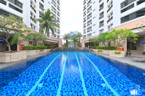 Condo in Bangkok, Thailand, 3 bedrooms  № 187927