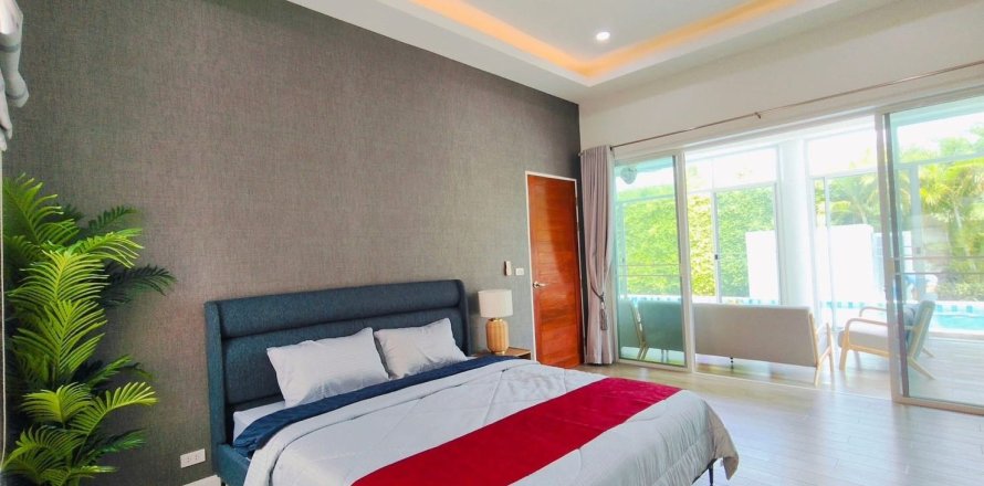 Вилла в Хуа Хине, Таиланд с 3 спальнями  № 147168