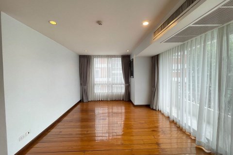 Кондоминиум с 3 спальнями в Бангкоке, Таиланд № 143134 - фото 9