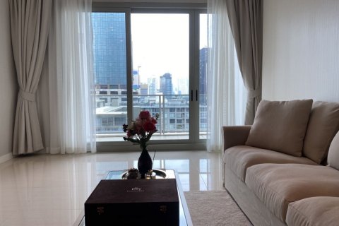 Кондоминиум с 2 спальнями в Патхум Ване, Бангкок, Таиланд № 137043 - фото 6