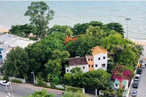 Studio dans le Condo à Pattaya, Thaïlande  № 137042 - photo 1