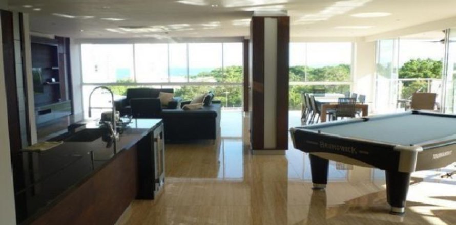 Penthouse in Pattaya, Thailand 2 bedrooms № 193113