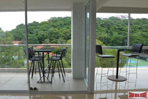 Penthouse in Pattaya, Thailand 2 bedrooms № 193113 - photo 5