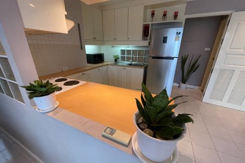 Condo in Bangkok, Thailand, 2 bedrooms № 190949 - photo 10