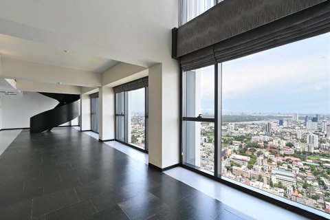 Condo à Sathon, Bangkok, Thaïlande, 4 chambres  № 190953