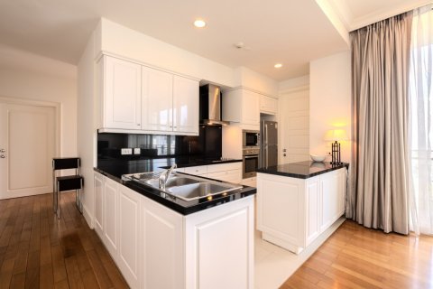 Кондоминиум с 2 спальнями в Бангкоке, Таиланд № 143081 - фото 14