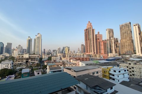 Condo à Khlong Toei, Bangkok, Thaïlande, 1 chambre № 200759 - photo 6