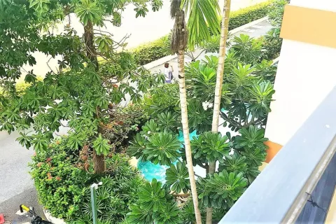 Condominio de 1 dormitorio en Jomtien Beach, Pattaya, Tailandia № 211096 - foto 11
