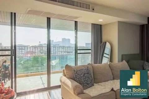 Condominio de 2 dormitorios en Pattaya, Tailandia № 211098 - foto 4