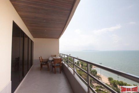 Apartment on Jomtien Beach, Pattaya, Thailand 2 bedrooms № 193190 - photo 3
