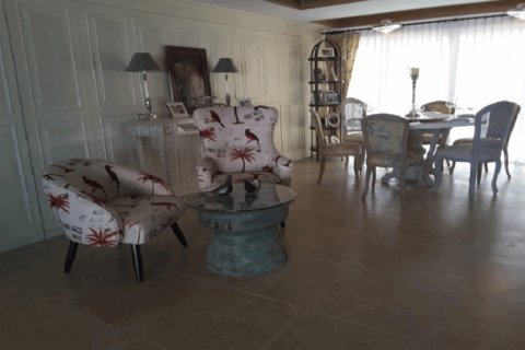Penthouse on Jomtien Beach, Pattaya, Thailand 2 bedrooms № 193194 - photo 3