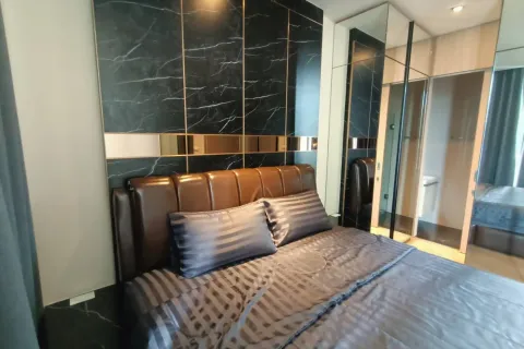 Studio in the Condo in Khlong Toei, Bangkok, Thailand № 156707 - photo 5