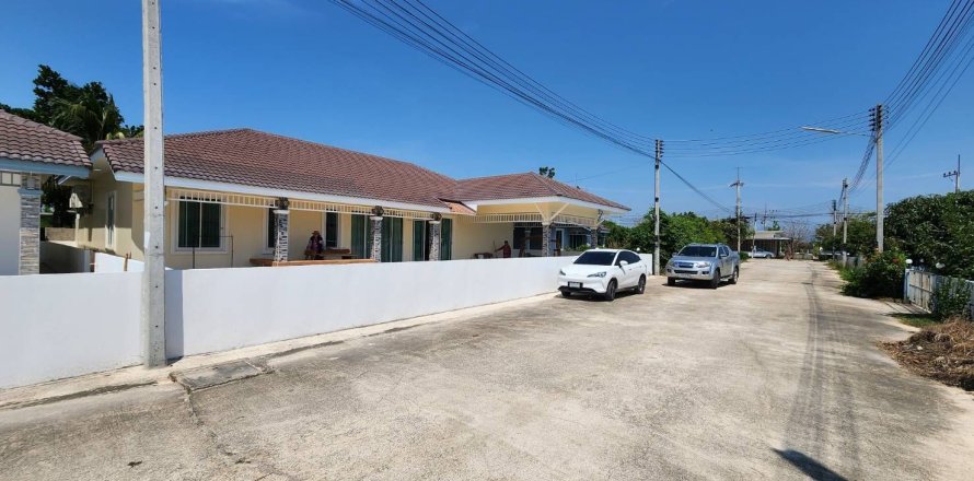 Дом в Хуа Хине, Таиланд с 3 спальнями  № 156705