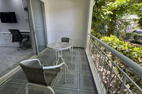 Studio dans le Condo à Bang Lamung, Thaïlande  № 205052 - photo 12