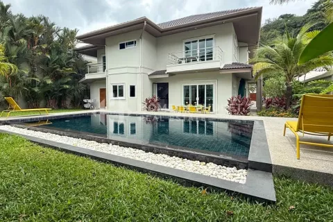 Maison à Kamala, Thaïlande 3 chambres № 135130 - photo 1